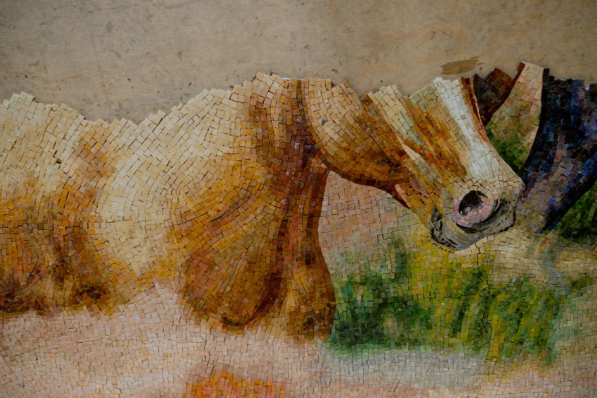mural-los-caballos-William-Matthews-mosaicos-venecianos-mvm-studios3